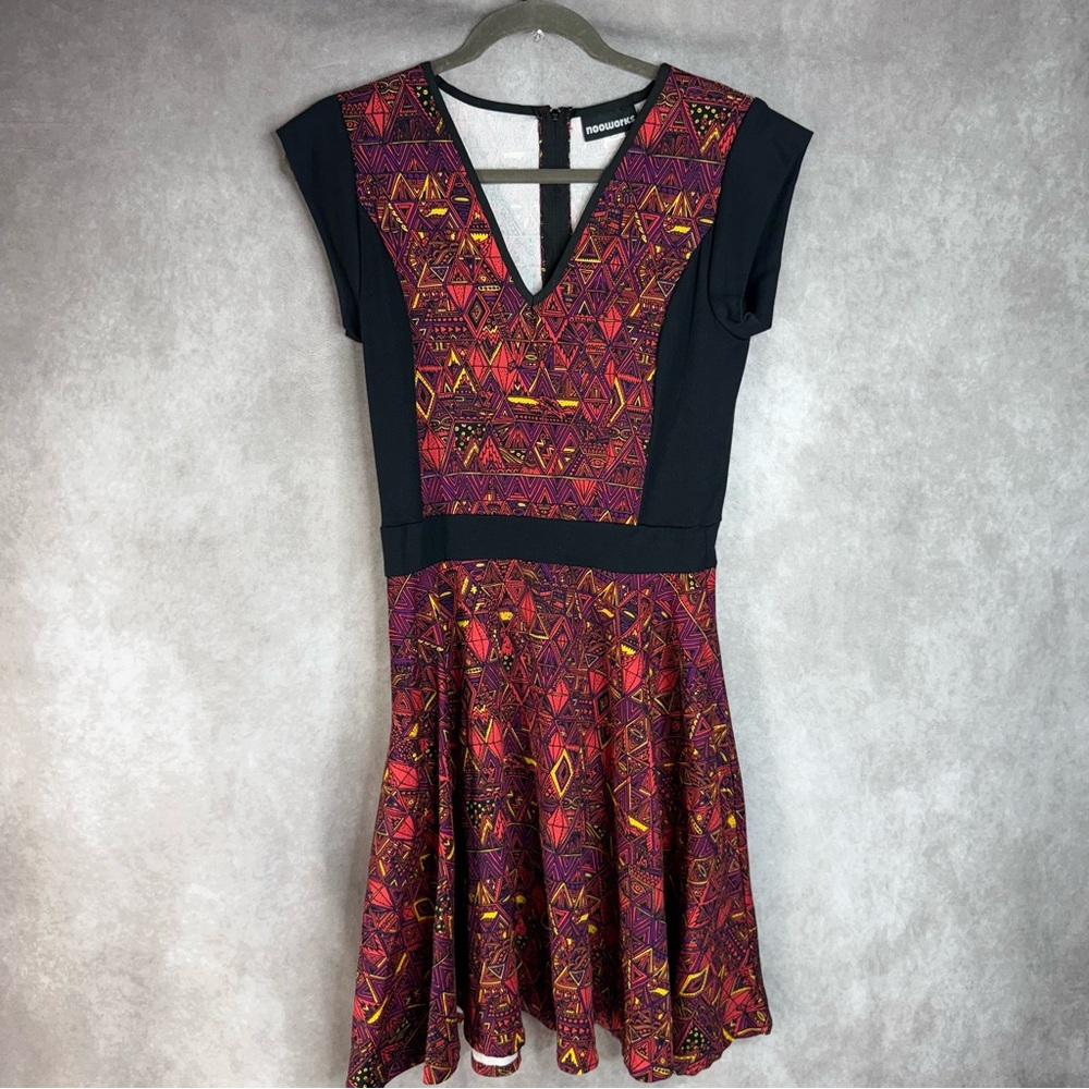 Nooworks Geometric Print Sheeth Dress In Black Women's Size S